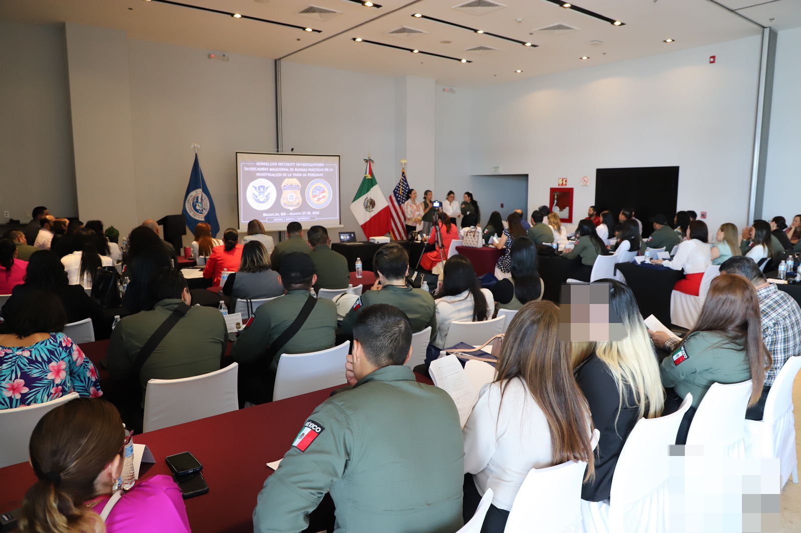 Culminan FGE y HSI curso sobre trata de personas